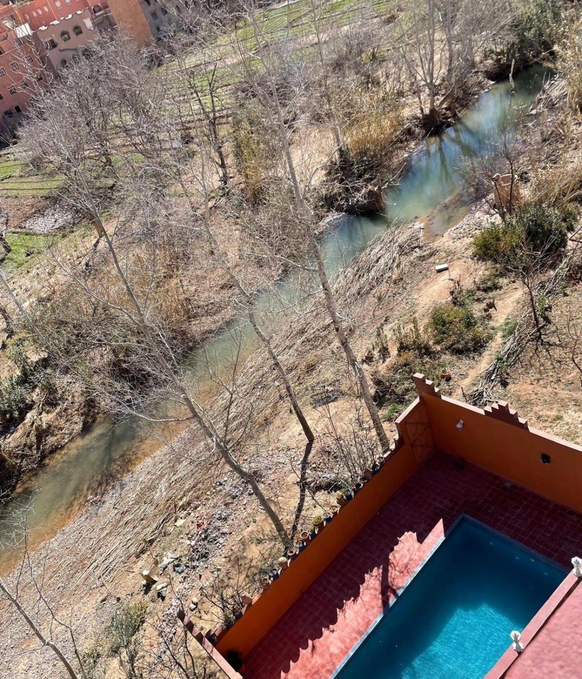 Auberge De La Riviere Du Dades Boumalne Exterior foto